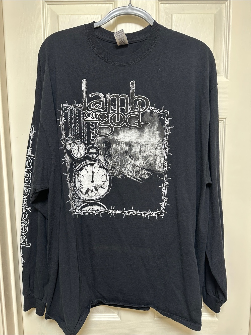 Lamb of God Graphic Long-Sleeve Shirt